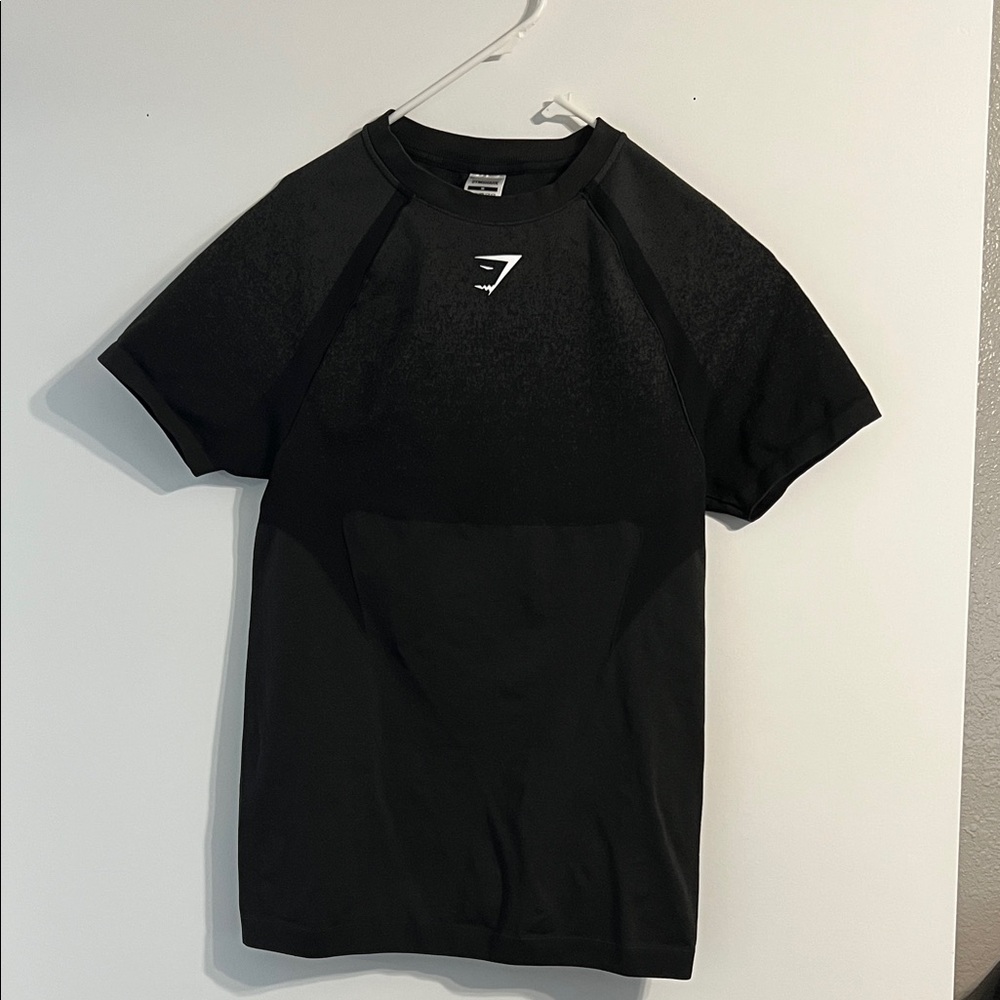 Size M- Shawdow Seamless T Shirt - Black